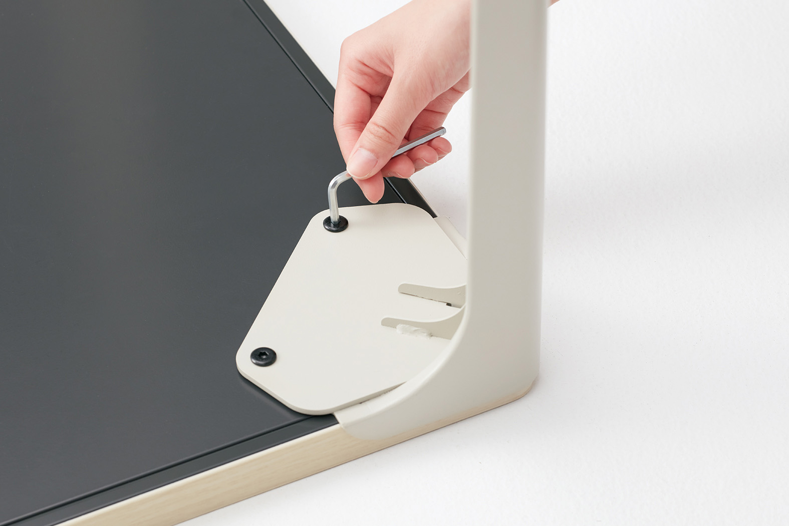 パラベルデスク | 簡単組み立て